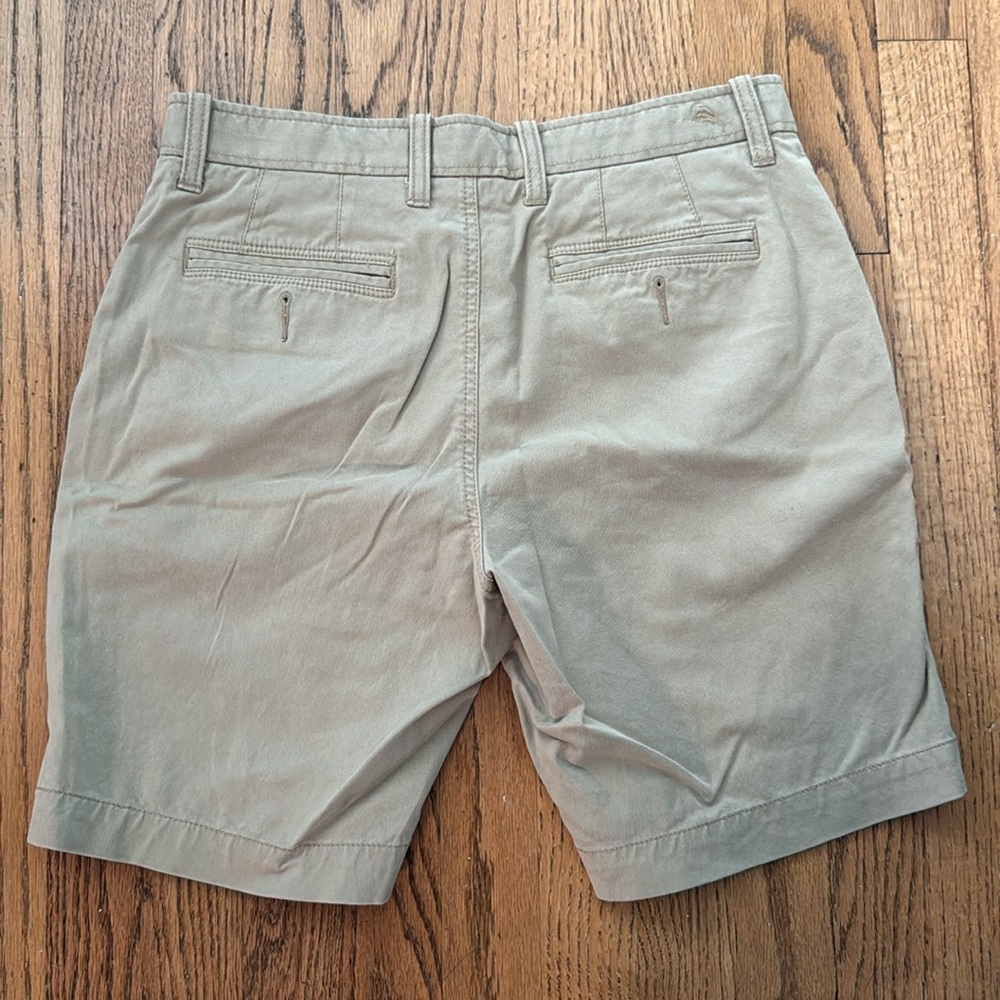 Tommy Bahama Khaki Tropical Causal Shorts - Picture 2 of 5